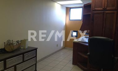 Oficinas en Renta - (3)