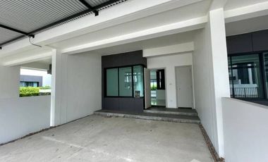 3 Bedroom Townhouse for sale at Malada Maz