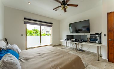 Casa en Venta con Doble Terreno en Residencial Arbolada