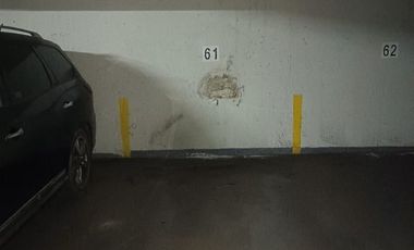ESTACIONAMIENTO