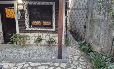 CASA EN BOULOGE, MUY BUEN LOTE, APTO CREDITO!