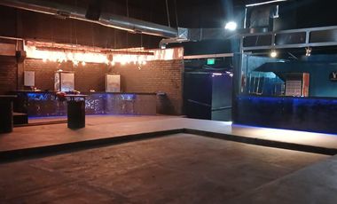 Se vende ecelente comercial