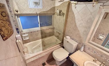 APTO CREDITO Duplex Luminoso 3 amb coch pileta Vicente Lopez