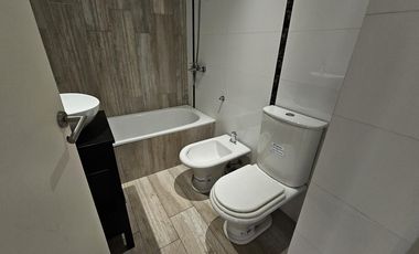 Departamento  2  Amb edificio con ascensor Apto profesional