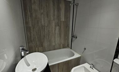 Departamento  2  Amb edificio con ascensor Apto profesional