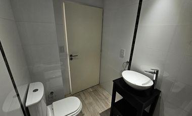 Departamento  2  Amb edificio con ascensor Apto profesional
