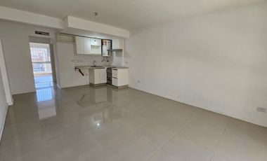 Departamento  2  Amb edificio con ascensor Apto profesional