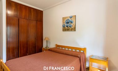 Casa Mar de ostende sobre lote Multifamiliar-150 m del Mar