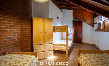 Casa Mar de ostende sobre lote Multifamiliar-150 m del Mar