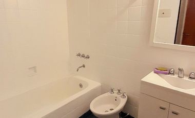 Olivos céntrico - Departamento 2 amb, excelente estado!