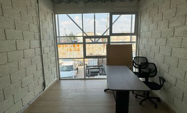 Bodega en Venta, Zona Oriente, 2,000 m2