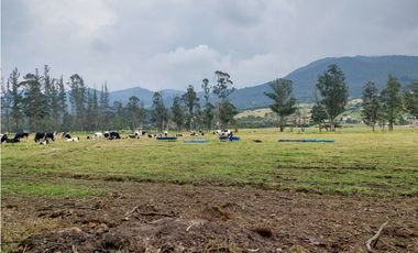 LOTE SE VENDE. LA CALERA - CUND.