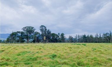 LOTE SE VENDE. LA CALERA - CUND.