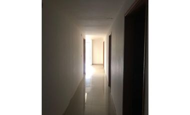 OFICINA DISPONIBLE PARA ARRIENDO BARRIO LA JULIA