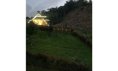Proyecto Exclusivo de Cabañas de Lujo Guatape