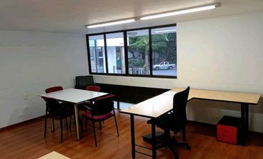 VENDO OFICINA EN LAURELES