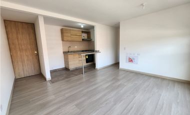 ARRIENDO APARTAMENTO CEDRO NOVATERRA PISO 10.
