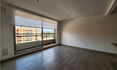 ARRIENDO APARTAMENTO CEDRO NOVATERRA PISO 10.