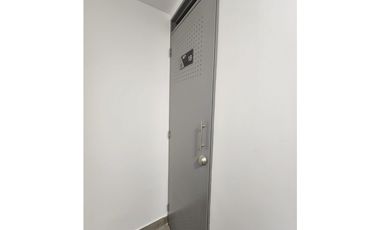 ARRIENDO APARTAMENTO CEDRO NOVATERRA PISO 10.