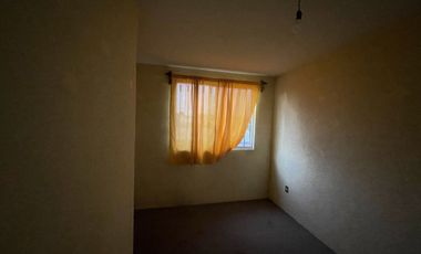 Venta de casa en Los Laureles Erendira