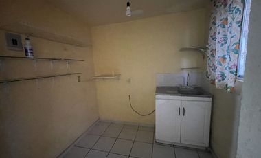 Venta de casa en Los Laureles Erendira