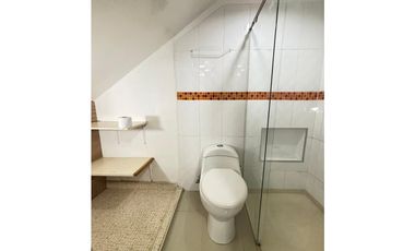 VENTA CASA MULTIFAMILIAR PRIMER PISO BELÉN ROSALES INVERSIÓN RENTA