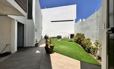 Casa en renta en Fincas de Agua Caliente zona las Plazas