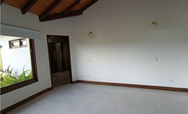 Arriendo finca en parcelación en La Ceja