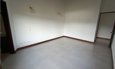 Arriendo finca en parcelación en La Ceja