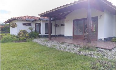 Arriendo finca en parcelación en La Ceja