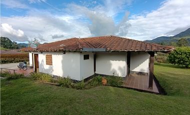 Arriendo finca en parcelación en La Ceja