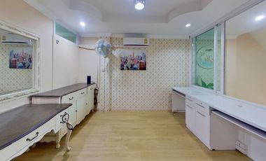 5 Bedroom Townhouse for sale in San Sai Noi, Chiang Mai