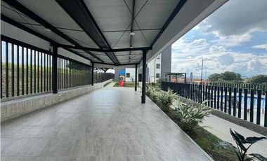 RENTA APARTAMENTO ESQUINERO PARA ESTENAR EN CERRITOS