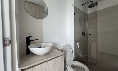 RENTA APARTAMENTO ESQUINERO PARA ESTENAR EN CERRITOS