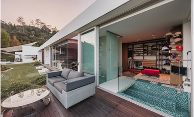 Venta de Casa Campestre en Parcelación El Retiro