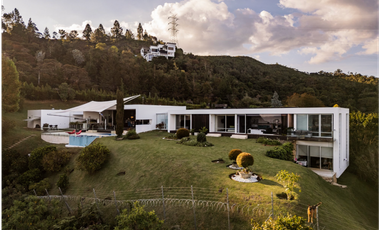 Venta de Casa Campestre en Parcelación El Retiro