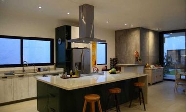 Casa en Venta en Jurica