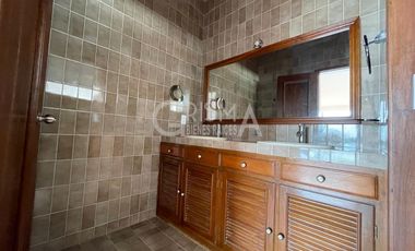 PRECIOSA RESIDENCIA EN VENTA FRENTE AL RÍO EN FRACCIONAMIENTO RESIDENCIAL JARDINES