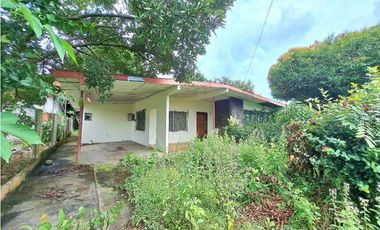 VENDO PROPIEDAD DE 945M2 Y 16 METROS DE FRENTE DE CALLE FERIA DAVID