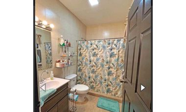 VENDO.CASA 3HAB EN.ALTO.BOQUETE