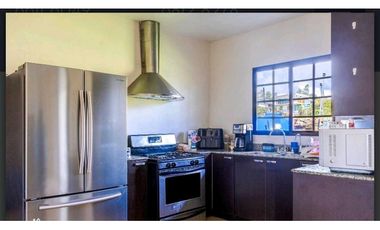 VENDO.CASA 3HAB EN.ALTO.BOQUETE