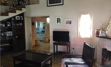 VENTA EXCELENTE CHALET CENTRICO EN IMPECABLE ESTADO