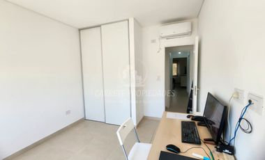 Casa en venta de 3 dormitorios y pileta. Santa Elena. Pilar
