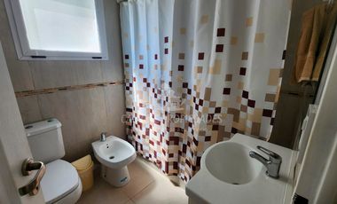 Casa en venta de 3 dormitorios y pileta. Santa Elena. Pilar