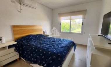 Casa en venta de 3 dormitorios y pileta. Santa Elena. Pilar