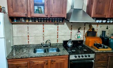 VENTA CASA 4 AMBIENTES ALEJANDRO KORN C/QUINCHO