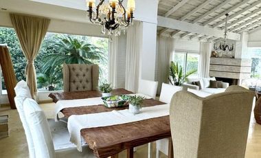 VENTA CASA COUNTRY MIRAFLORES 5 AMBIENTES