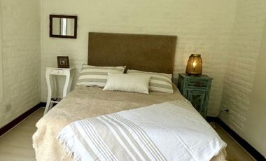 VENTA CASA COUNTRY MIRAFLORES 5 AMBIENTES