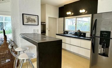 VENTA CASA COUNTRY MIRAFLORES 5 AMBIENTES