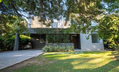 Venta Casa en Country Los Molinos